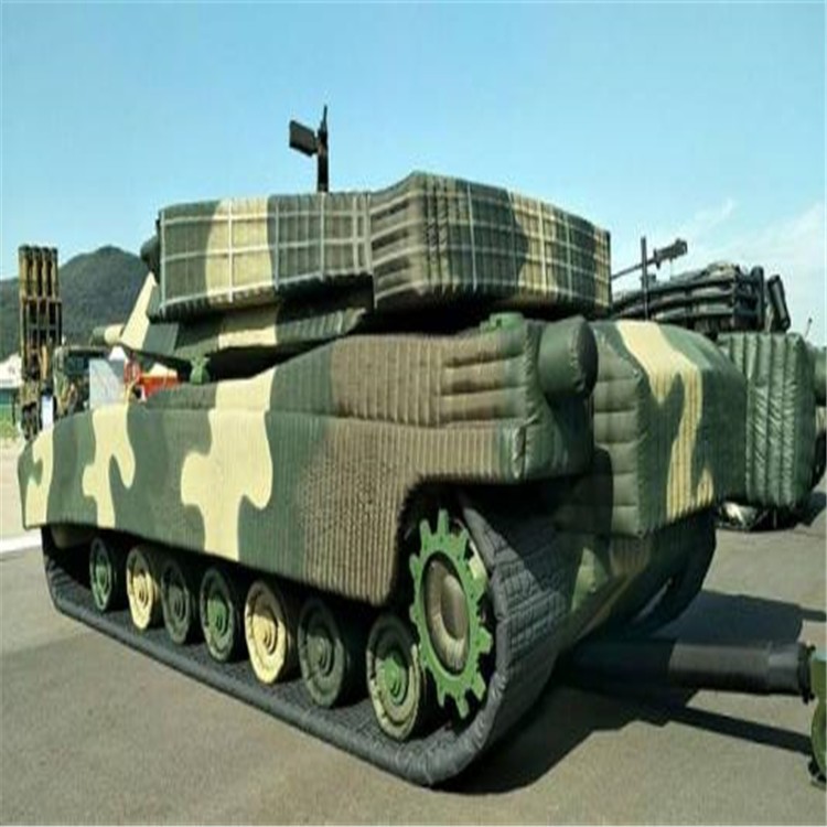 双塔充气坦克战车